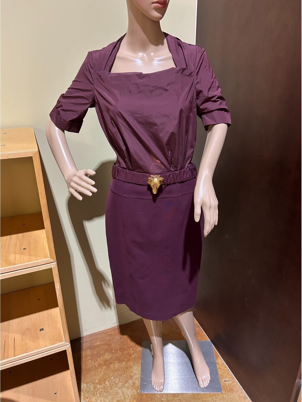 Burberry London Burgundy Dress with Fox Belt Size US 8/ UK 12/ IT 44/ EU 40